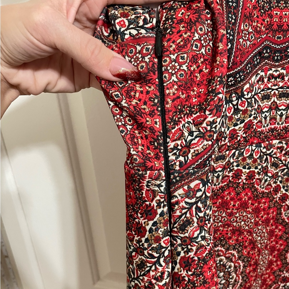 Patterned dress - Picture 3 of 4